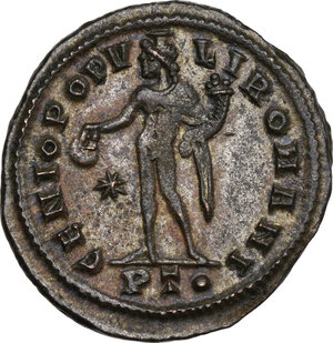 reverse: Constantius I Chlorus as Caesar (293-305).. AE Follis, Ticinum mint, 298-299 AD