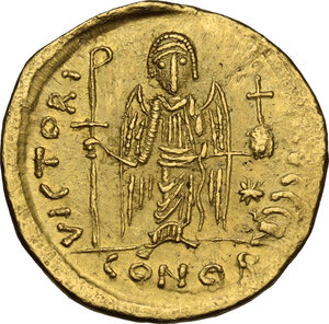 reverse: Justinian I (527-565).. AV Solidus, Constantinople mint, 545-565 AD