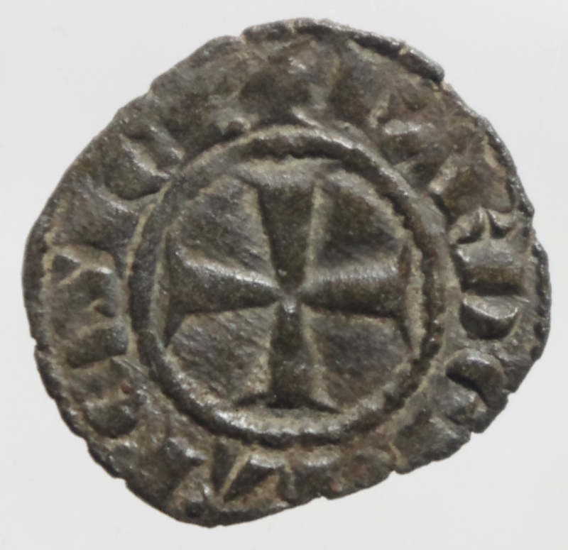 obverse: Zecche Italiane .Messina. Carlo I d  Angi. 1266-1285. Denaro. MI. D/ KA. R/ Croce. Sp.37. Peso 0.75 gr. BB+.
