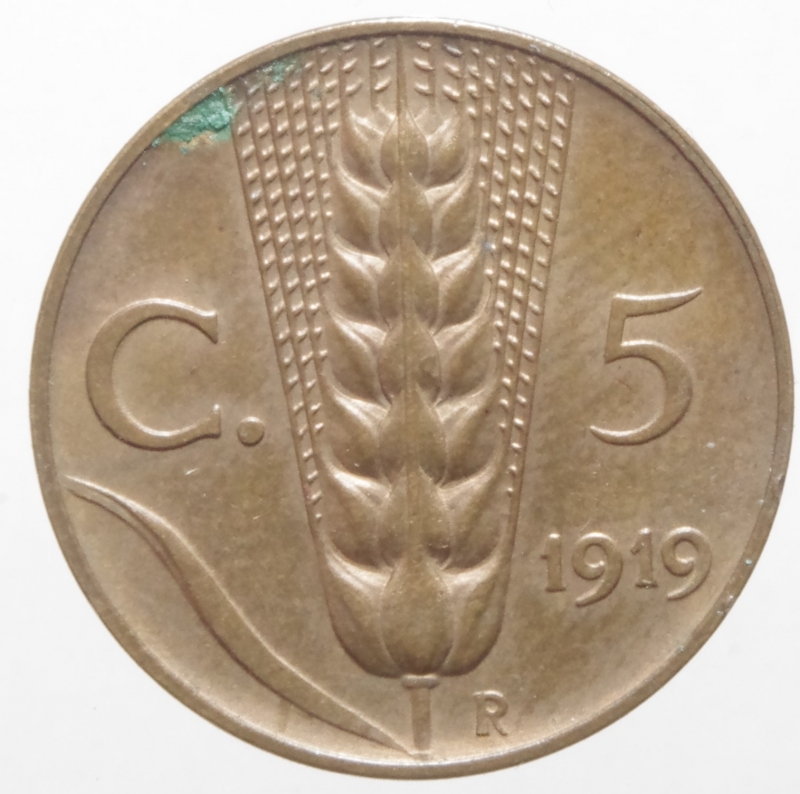 obverse: Casa Savoia. Vittorio Emanuele III. 5 centesimi spiga 1919. P.898. Peso 3,25 g. FDC. Rame rosso. R