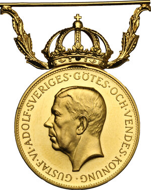 obverse: Sweden.  Gustaf VI (1950-1973). Badge of honor 1962, awarded to K. O. Larsson. With a sospension ornament in the shape of a crown. With original ribbon