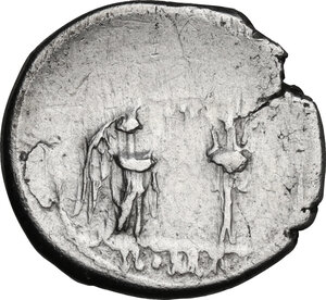 reverse: Anonymous. AR Victoriatus,  from 211 BC