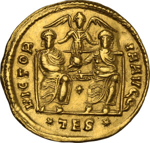 reverse: Valentinian I (364-375).. AV Solidus, Thessalonica mint, struck AD 364