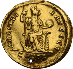 reverse: Valentinian II (375-392).. AV Solidus, Constantinople mint, 382-383 AD