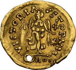 reverse: Ostrogothic Italy, Athalaric to Witigis (526-540).. AV Tremissis, in the name of Justinian I , Ravenna mint, c. 527-539