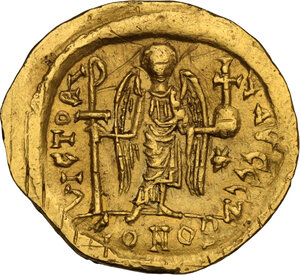 reverse: Justinian I (527-565).. AV Solidus, Ravenna mint, 552-565 AD