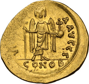 reverse: Maurice Tiberius (582-602).. AV Solidus,  Constantinople mint