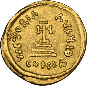 reverse: Heraclius (610-641).. AV Solidus, Constantinople mint