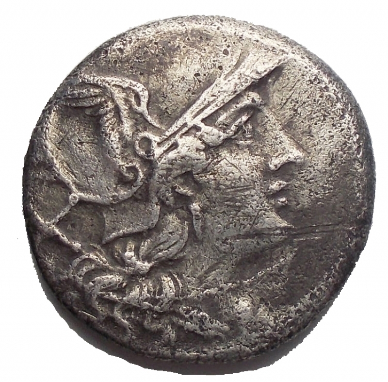 reverse: Repubblica Romana - ANONYMOUS. Circa 209 BC. AR Denarius. RRRR. Helmeted head of Roma right, X / The Dioscuri on horseback riding right, grain ear and crooked staff below horses, ROMA in exergue.RRC 77/1.E Weight 3.7gr Diameter 19mm. Extremely Rare