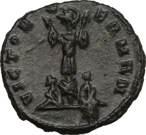 reverse: Claudius II (268-270).. AE Antoninianus