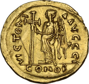 reverse: Anastasius I (491-518).. AV Solidus, Constantinople mint, 492-507
