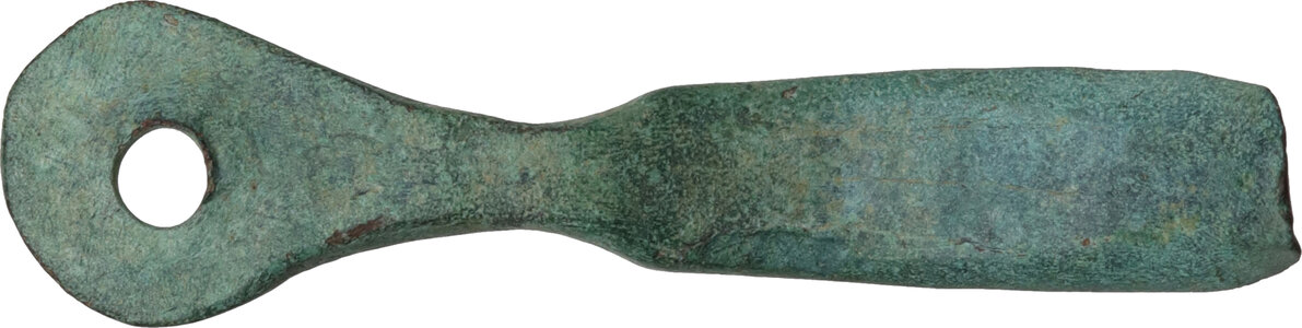 reverse: Bronze miniature strigil decorated with geometric pattern.  Beautiful green patina.  Roman period, 1st - 3rd century AD.  49 mm