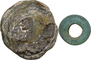 reverse: Lot of 2 glasses: bead and face moulded applique.  Roman period, 1st-3rd century AD.  32 x 29 mm