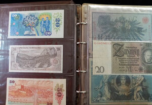 reverse: Album contenente più di 170 banconote estere e mondiali.