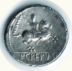 reverse: PUBLIUS CREPUSIUS - Denario 82 a.C. - Gr. 3,76.