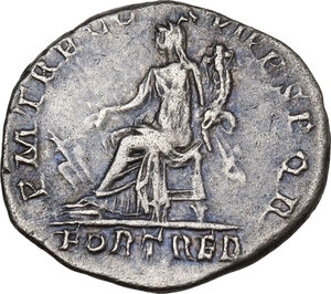 reverse: Trajan (98-117).. AR Denarius, 114-116