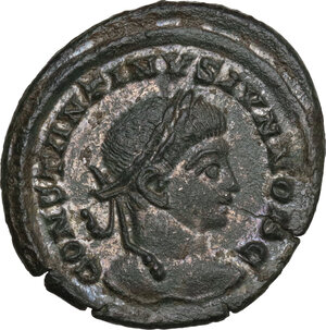 obverse: Constantine II as Caesar (317-337).. AE Follis, London mint, 323-324