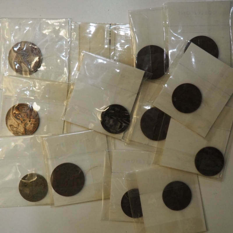 obverse: VATICANO - Lotto monete decimali,da 5 e 10 centesimi di Pio XI con Cartellini artigianali anni  60