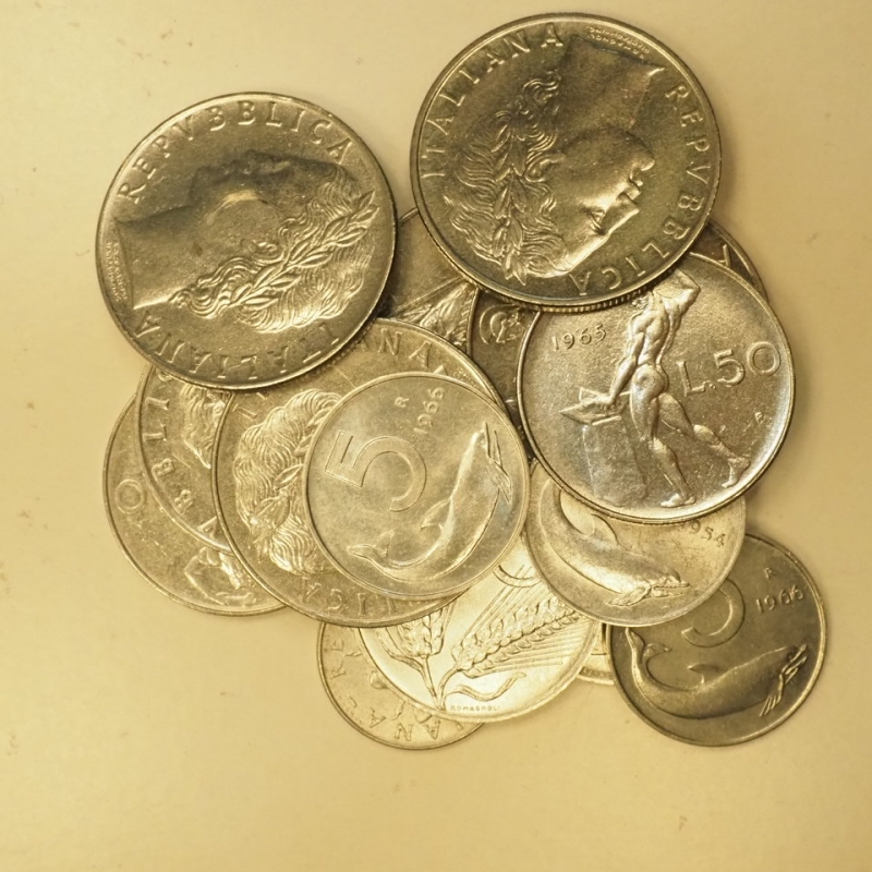 obverse: REPUBBLICA - LOTTO DI 14 monete miste in conservazione da BB a Qfdc compreso 2 lire 1956 e 5 lire 1954 Firma distante dal bordo.Da Esaminare