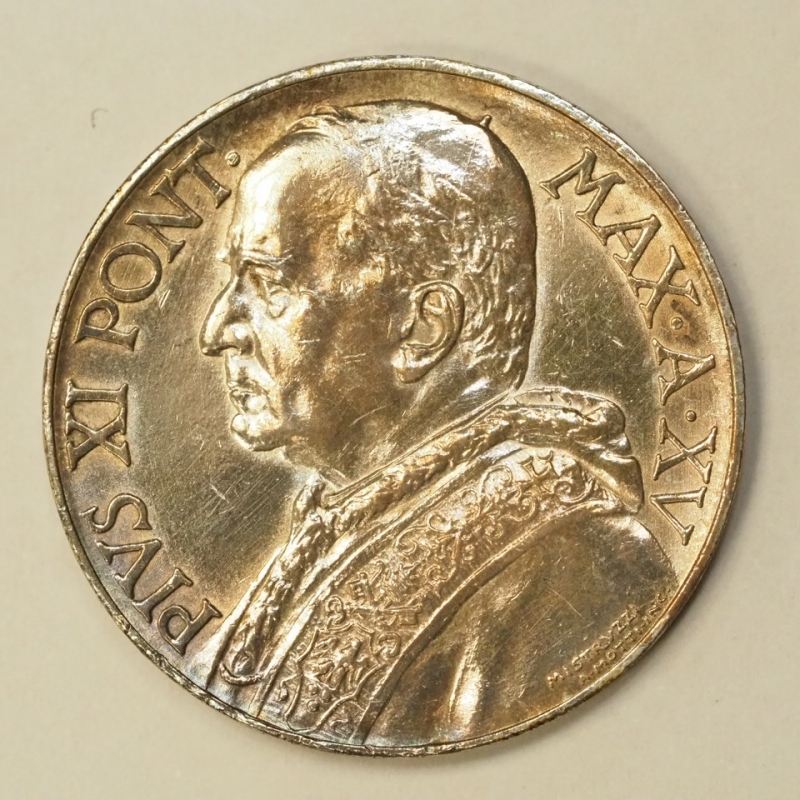 obverse: Vaticano - Pio XI (1929-1938) 10 Lire in Argento 1936 XV Con Cartellino descrittivo anni  60