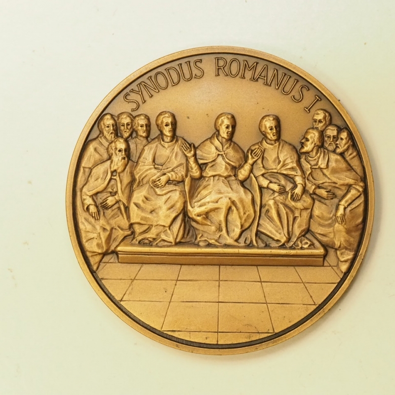 obverse: Vaticano MEdaglia Facente parte di una serie di medaglie realizzate negli annni  70 per celebrare la storia della chiesa. 64 Grammi e 50 MM di diametro