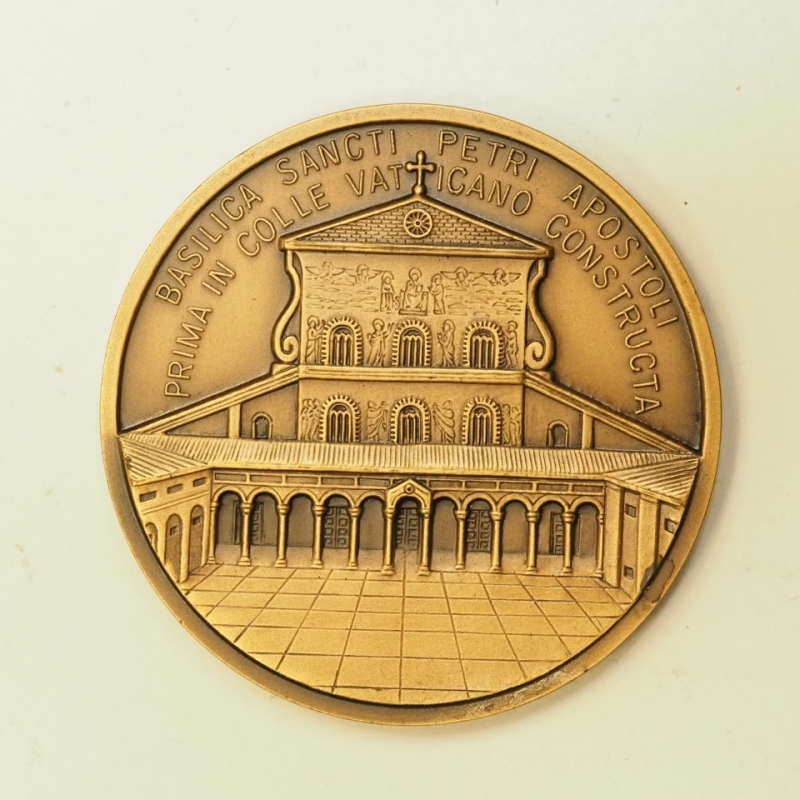 reverse: Vaticano MEdaglia Facente parte di una serie di medaglie realizzate negli annni  70 per celebrare la storia della chiesa. 62.85 Grammi e 50 MM di diametro