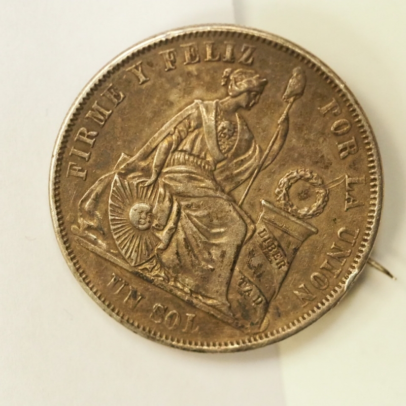 reverse: SPILLA - PER - MONETA TRASFORMATA in spilla . Un Sol 1864