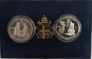 reverse: Vaticano. Giovanni Paolo II. 1978-2005. Dittico 10.000 Lire + 10.000 Lire 1995. Verso l Anno Santo del 2000. 1° Serie. Ag. 