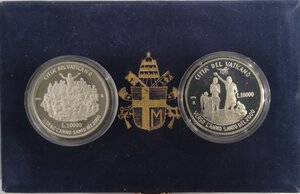 reverse: Vaticano. Giovanni Paolo II. 1978-2005. Dittico 10.000 Lire + 10.000 Lire 1996. Verso l Anno Santo del 2000. 2° Serie. Ag. 