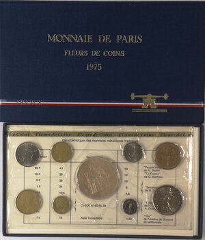 obverse: Francia. Serie Divisionale 1975. 9 Valori Nominali bon 50 Franchi in Ag. In confezione originale.