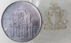 reverse: Malta. 4 Lire Maltesi 1974. Ag 987. 