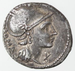 obverse: Monetazione Classica. Repubblica Romana. L. Flaminius Chilo. ca 109-108 a.C. Denario. Ag.