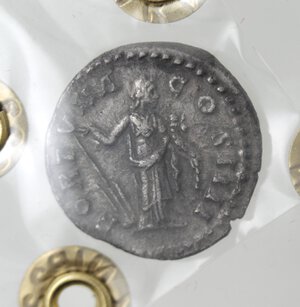 reverse: Monetazione Classica. Impero Romano. Antonino Pio. 138-161. Denario. Ag.