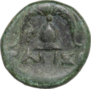 reverse: Kings of Macedon.  Demetrios I Poliorketes (306-283 BC). AE 15mm, 179-168 BC