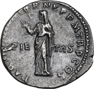 reverse: Hadrian (117-138). AR Denarius. Rome mint