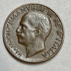 obverse: Vittorio Emanuele III (1900-1943). 5 centesimi 1937 