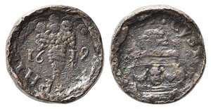 obverse: NAPOLI. Filippo III (1598-1621). Tornese 1619 Cu (8,04 g - 20 mm). Tondello martellato, spessore 4,4 mm. Magl. 77. raro. BB+