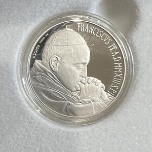 obverse: Vaticano. Monetazione in Euro. Papa Francesco. 5 Euro 2013 AG. PROOF