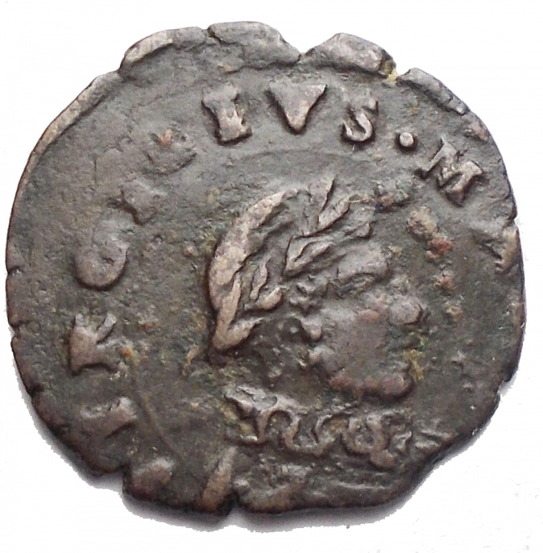 obverse: Zecche Italiane - Mantova. Carlo I Gonzaga Nevers (1627-1637). Sesino. CNI 51/52; MIR (Lombardia, zecche) 659. MI. g 1,15.  mm 15,38. R. BB.