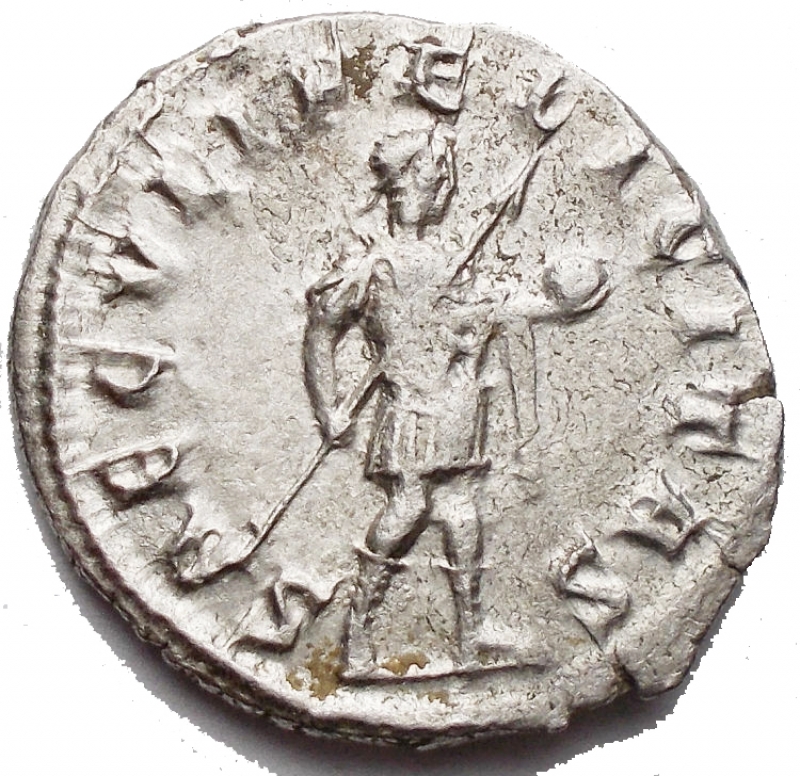 reverse: Impero Romano. Gordiano III. 238-244 d.C. Antoniniano. d/ IMP GORDIANVS PIVS FEL AVG Busto a ds con testa radiata. R/ SAECVLI FELICITAS Gordiano stante verso destra con lancia e globo. RIC 216. Peso 4,65 gr. Diametro 22,69 mm. qSPL. Fondi lucenti