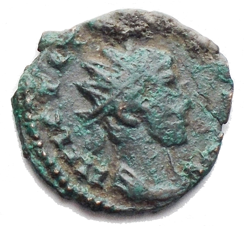 obverse: Impero Romano - Vittorino. 269-271 d.C. Antoniniano. Ae. Peso g 0,99.. Diametro mm 13,8. BB+. Patina verde
