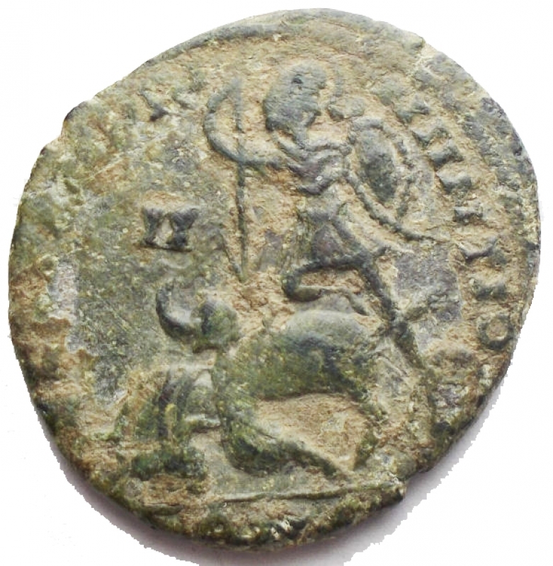 reverse: Monete Barbariche - Impero Romano Ae imitativo ( Costanzo II) gr 4,95. mm 22,31. Patina verde. Barbarian Coins - Roman Empire Ae imitative (Constantius II) 4.95 gr. 22.31 mm. Green patina