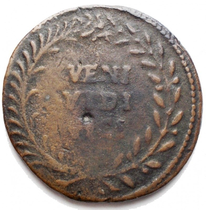 reverse: Julius Caesar. Medal celebrating the character to the type of Giovanni da Cavino. Ae 17.7 g. Ø 34.67 mm. d / C CAESAR DICTATOR Graduated head left. behind, simpulum. r / VENI / VIDI / VICI within the crown. Terminate p. 116, 1. Green brown patina. VF + / VF