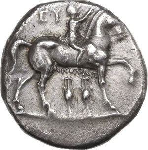 obverse: Southern Apulia, Tarentum. AR Nomos, c. 280-272 BC. Apollo, Eu-, and Thi-, magistrates