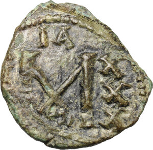 reverse: Constantine IV (668-685).. AE Follis, Ravenna mint