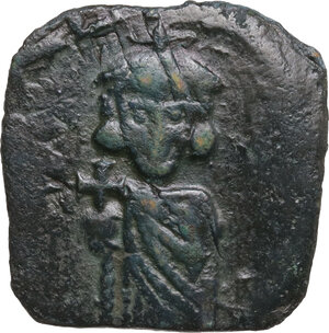 obverse: Justinian II. First Reign (685-695).. AE Follis, 687-689. Syracuse mint
