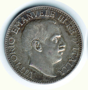 obverse: VITTORIO EMANUELE III - ½ Rupia 1915 - Antica patina.