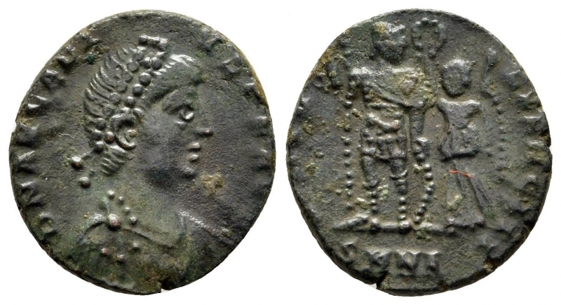 obverse: Arcadio (383 - 408), Nicomedia. AE Follis (2,14 gr.). R.\: GLORIA EXERCIT. BB.