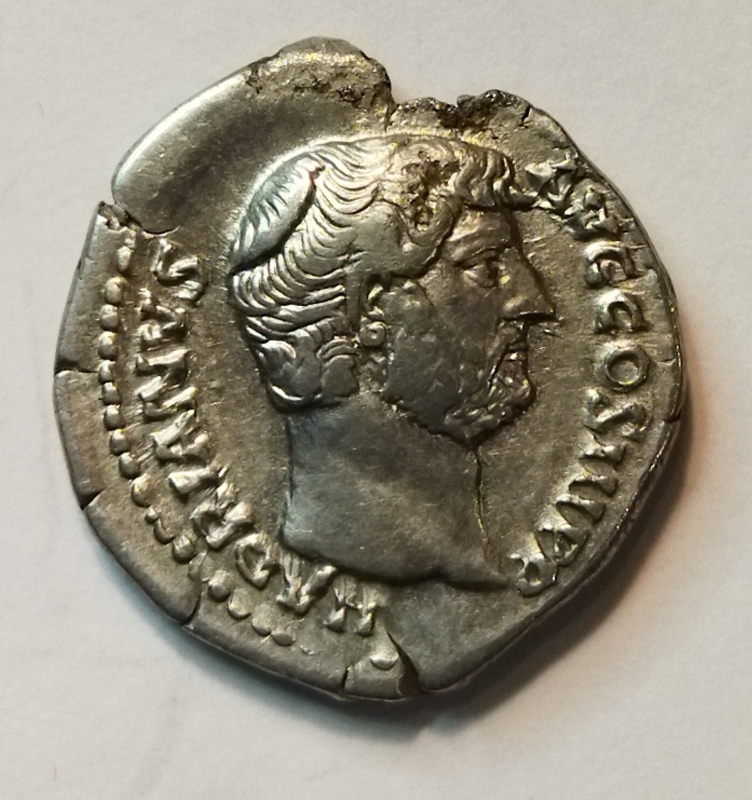 obverse: Adriano (117-138). Roma. AR Denarius (3,42 gr.). R.\: FELICITAS AVG. C.187. BB+. 