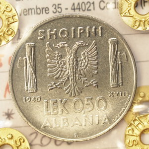 obverse: REGNO D ITALIA – VITT.EM.III – ALBANIA – 50 CENTESIMI 1940 SPL+ PERIZIATA